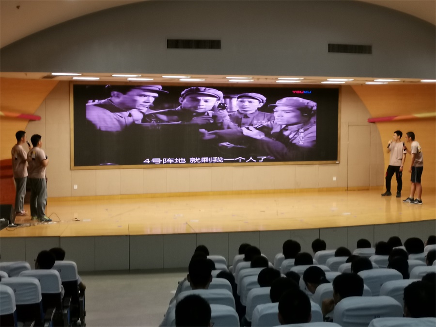24配音大赛精彩现场1.jpg