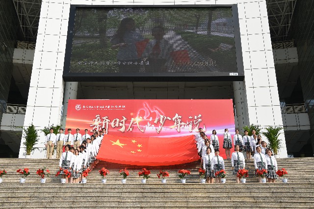 1569746696436680.jpg DSC_2320.jpg