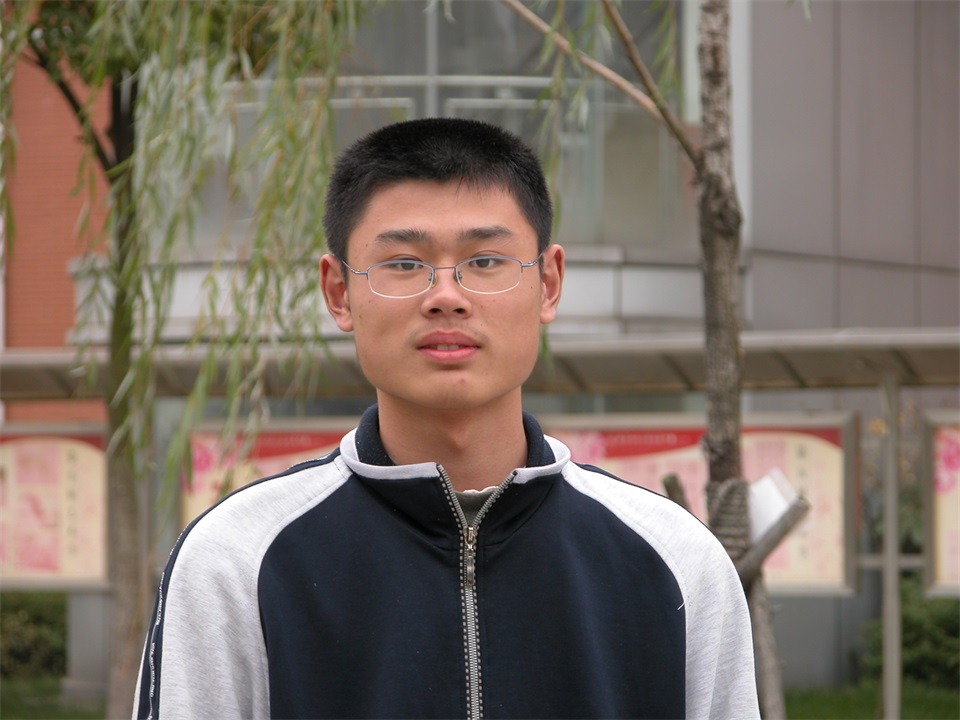 2 薄祥，数学、物理竞赛两个省一等奖，考取南大数理强化班.JPG