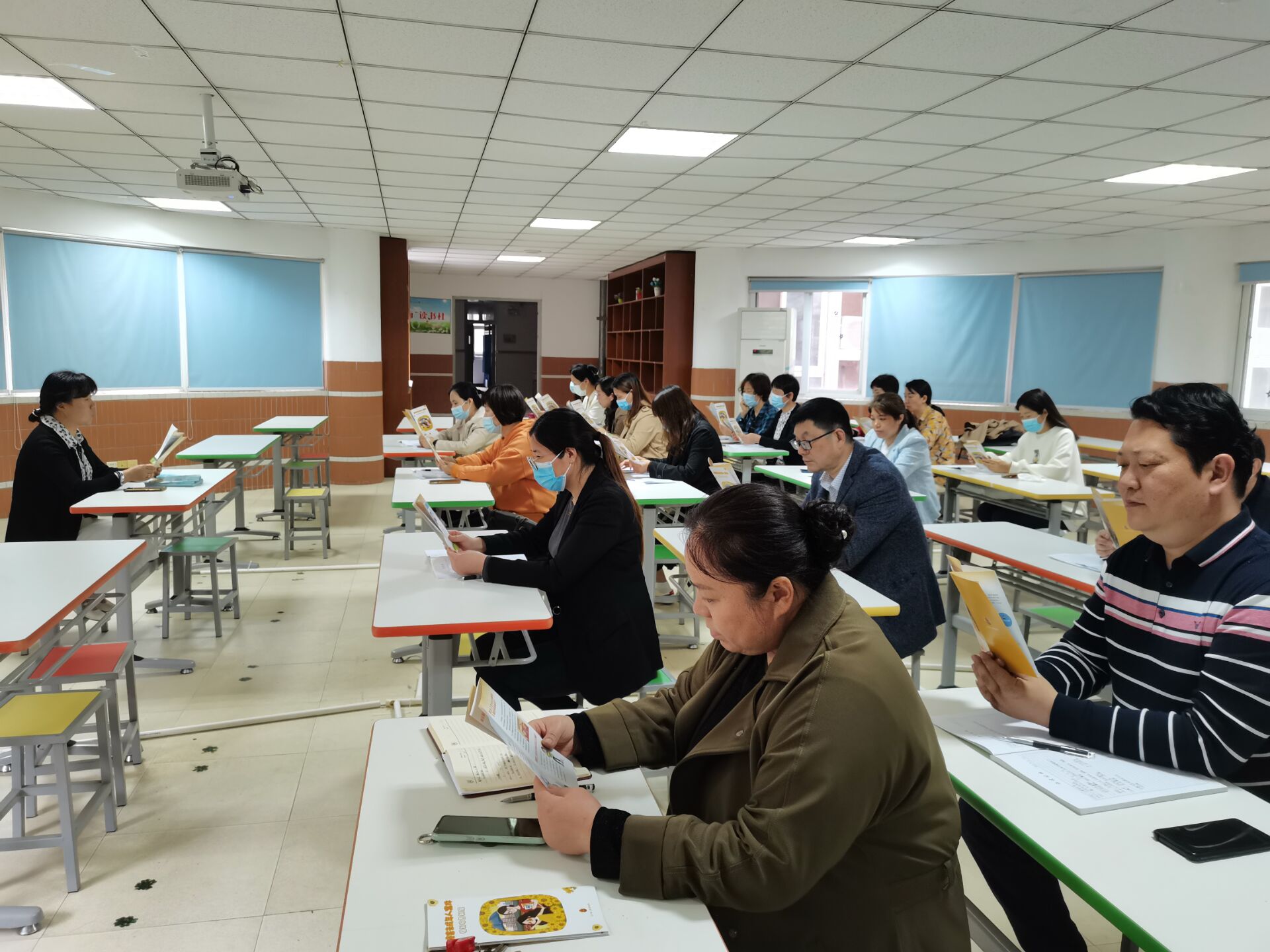 图1.jpg