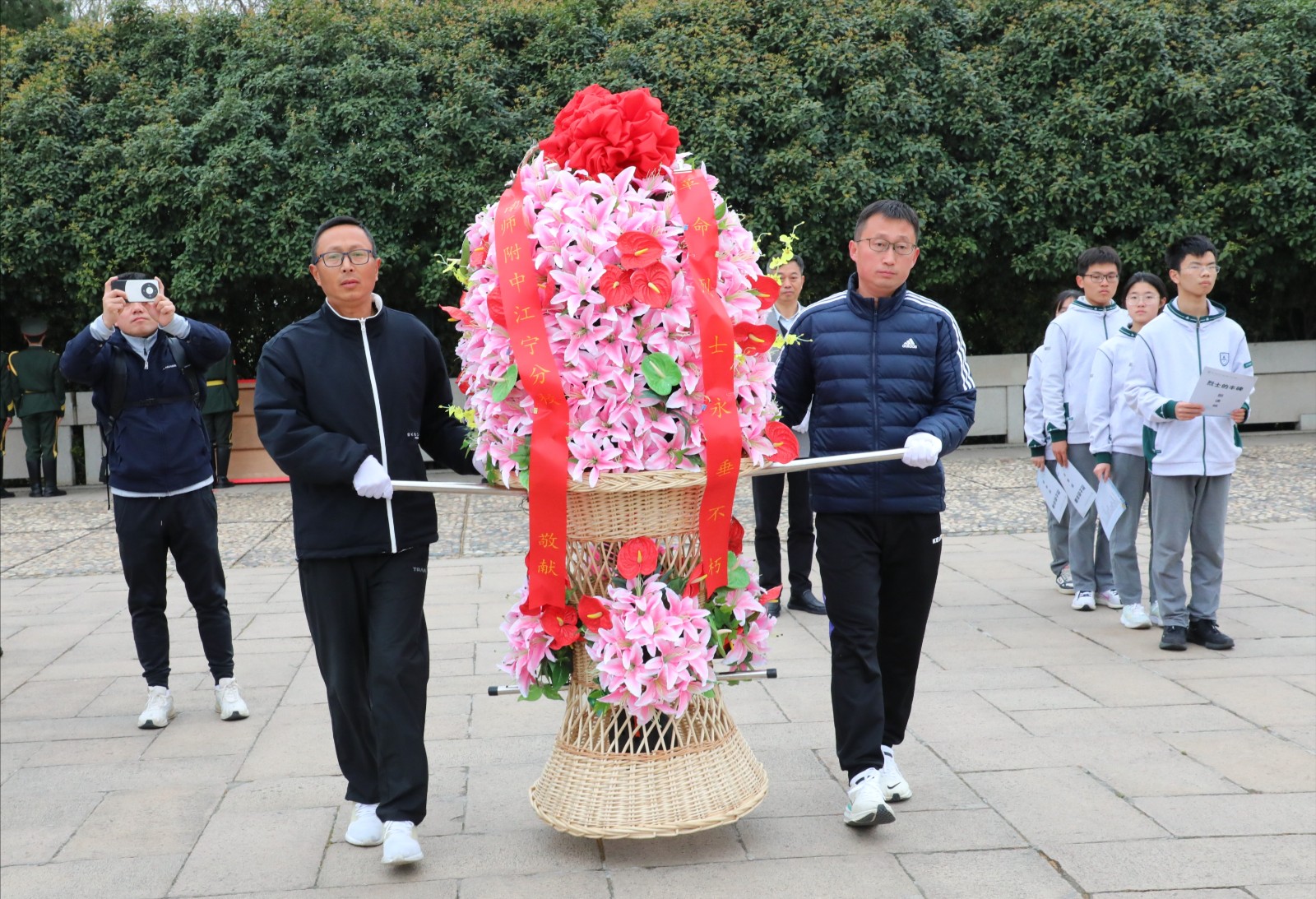 1744008414883903.jpeg 1744008414883903.jpeg