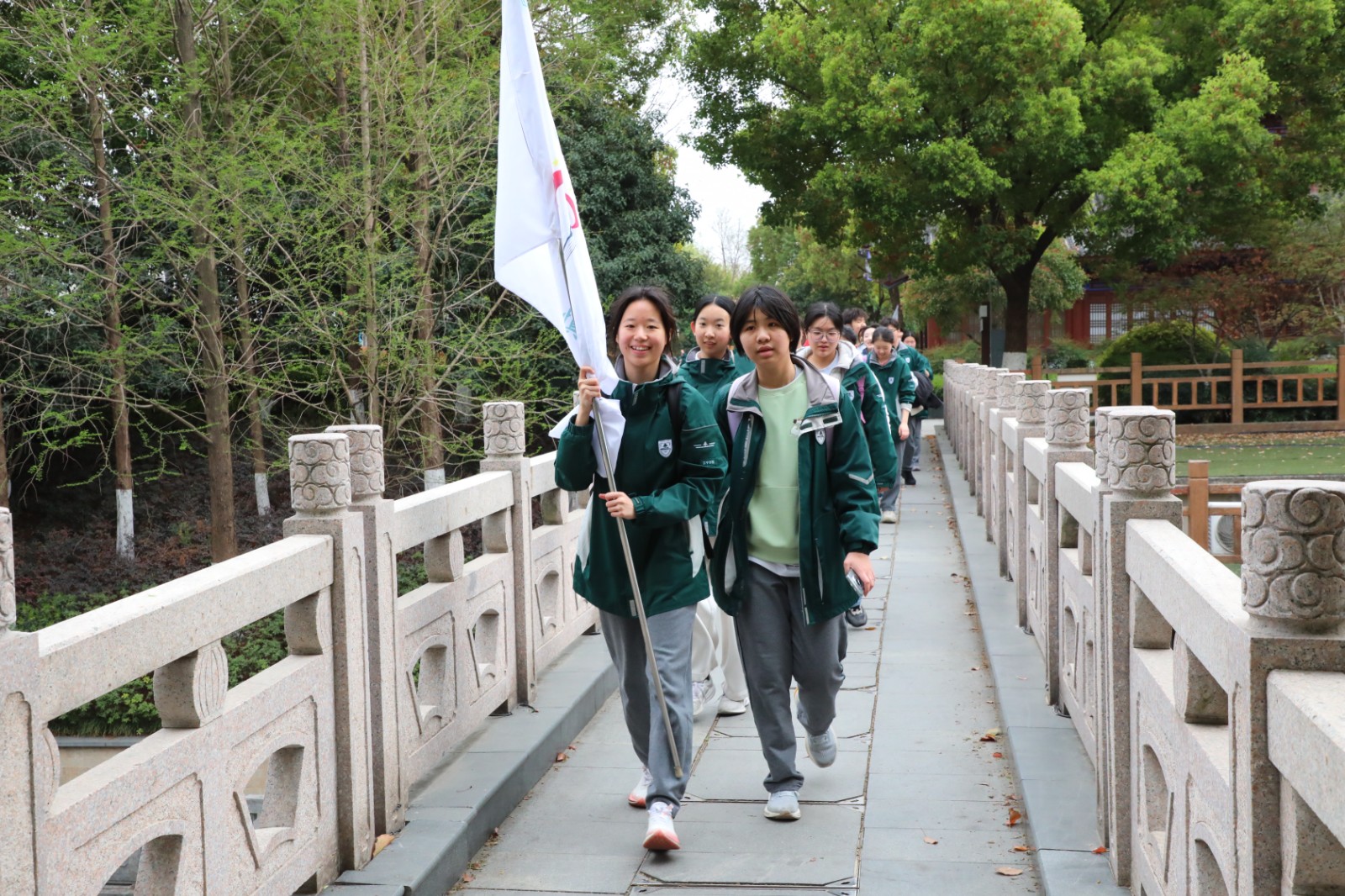 1744008471293815.jpg 1744008471293815.jpg